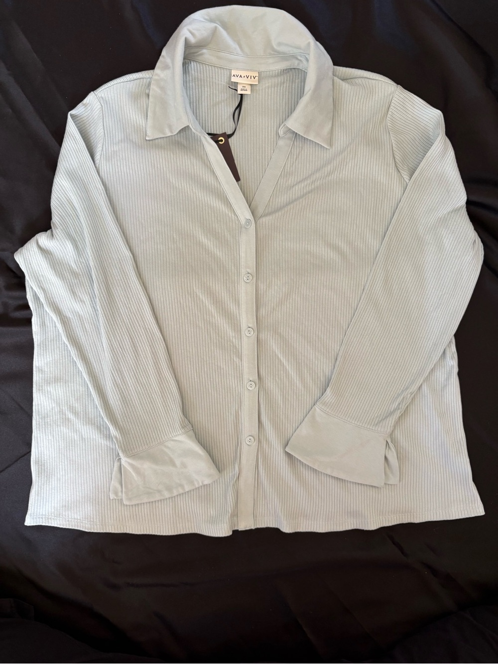 NWT Ava & Viv Light Blue Ribbed Button-Up Top Size 3x